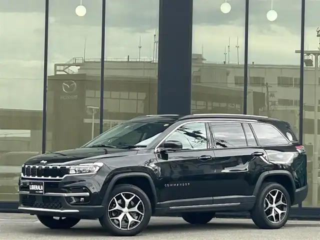 クライスラー・ジープ ジープ コマンダー リミテッド 石川県 2023(令5)年 2万km 黒 サンルーフ/メーカーナビ/全方位カメラ/レザーシート/パワーリアゲート/シートヒーター/BSM/ステアリングヒーター/シートメモリー/レーンキープ/衝突軽減/ETC２．０