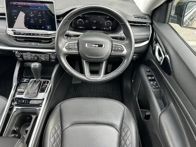 クライスラー・ジープ ジープ コマンダー リミテッド 石川県 2023(令5)年 2万km 黒 サンルーフ/メーカーナビ/全方位カメラ/レザーシート/パワーリアゲート/シートヒーター/BSM/ステアリングヒーター/シートメモリー/レーンキープ/衝突軽減/ETC２．０