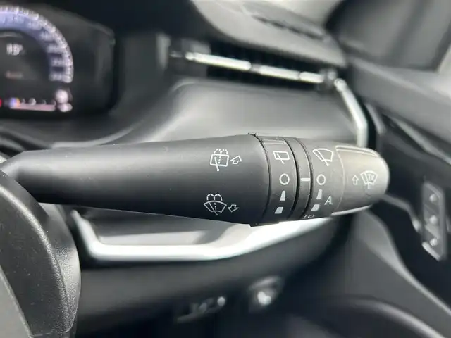 クライスラー・ジープ ジープ コマンダー リミテッド 石川県 2023(令5)年 2万km 黒 サンルーフ/メーカーナビ/全方位カメラ/レザーシート/パワーリアゲート/シートヒーター/BSM/ステアリングヒーター/シートメモリー/レーンキープ/衝突軽減/ETC２．０