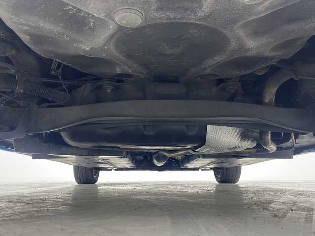 トヨタ ヤリス ハイブリッド Z 宮城県 2020(令2)年 8万km ブラック/シアンメタリック 禁煙車/ヘッドアップディスプレイ/トヨタセーフティーセンス/・レーダークルーズコントロール/・プリクラッシュセーフティーシステム/・パーキングサポートブレーキ/・ロードサインアシスト/・レーントレーシングアシスト/・クリアランスソナー/純正8インチディスプレイオーディオ/・BT.AM.FM.USB.Miracast/バックカメラ/前席シートヒーター/AC100V充電/ビルトインETC/純正ドライブレコーダー（F）/革巻きステアリング/ステアリングスイッチ/プッシュスタート/スマートキー2個/純正フロアマット/純正16インチアルミホイール/15インチアルミホイール付き冬タイヤ積込/ヘッドライトレベライザー/アイドリングストップ/横滑り防止機能