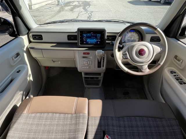 スズキ ラパン ＬＣ L 大阪府 2024(令6)年 0.4万km トラッドカーキメタリック ディスプレイオーディオ BT USB/バックカメラ/シートヒーター/前後ドラレコ/ETC/スマートキー/プッシュエンジンスタート/衝突被害軽減ブレーキ/レーンアシスト/オートマチックハイビーム/LEDオートヘッドライト/バックソナー/革巻きステアリング/横滑り防止/保証書 取説/禁煙車