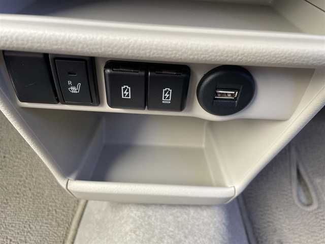 スズキ ラパン ＬＣ L 大阪府 2024(令6)年 0.4万km トラッドカーキメタリック ディスプレイオーディオ BT USB/バックカメラ/シートヒーター/前後ドラレコ/ETC/スマートキー/プッシュエンジンスタート/衝突被害軽減ブレーキ/レーンアシスト/オートマチックハイビーム/LEDオートヘッドライト/バックソナー/革巻きステアリング/横滑り防止/保証書 取説/禁煙車