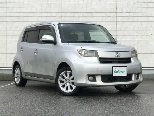 トヨタ ｂＢ Z Lパッケージ 富山県 2013(平25)年 7.8万km ブライトシルバーM 純正ナビ/フルセグTV/Bluetooth/スマートキー/ウインカーミラー/電動格納ミラー/ヘッドライトレベライザー/フォグランプ/パワーウインドウ/AAC