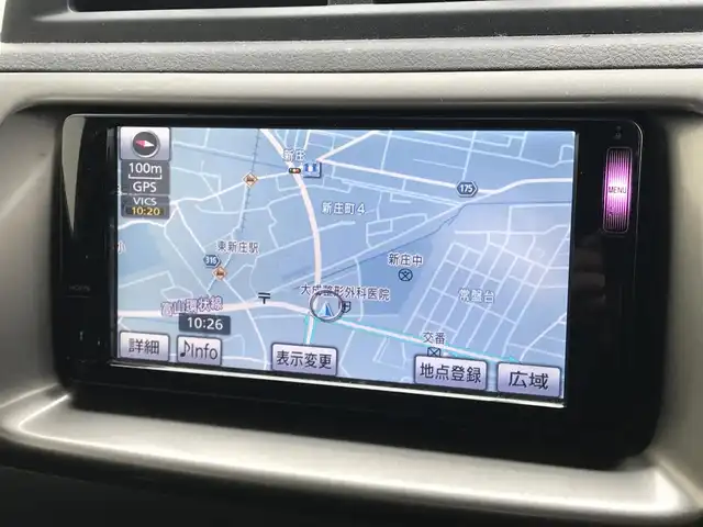 トヨタ ｂＢ Z Lパッケージ 富山県 2013(平25)年 7.8万km ブライトシルバーM 純正ナビ/フルセグTV/Bluetooth/スマートキー/ウインカーミラー/電動格納ミラー/ヘッドライトレベライザー/フォグランプ/パワーウインドウ/AAC