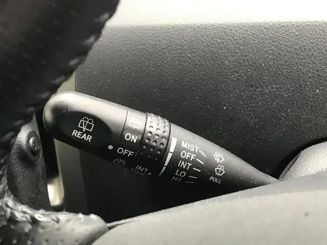 トヨタ ｂＢ Z Lパッケージ 富山県 2013(平25)年 7.8万km ブライトシルバーM 純正ナビ/フルセグTV/Bluetooth/スマートキー/ウインカーミラー/電動格納ミラー/ヘッドライトレベライザー/フォグランプ/パワーウインドウ/AAC