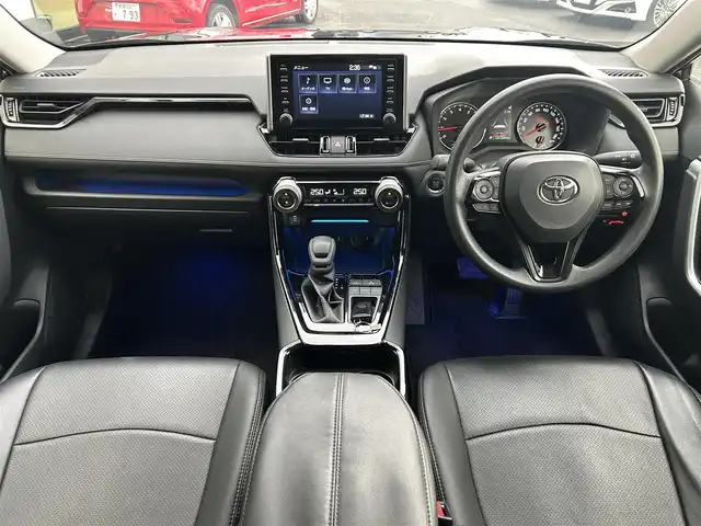 トヨタ ＲＡＶ４ X 島根県 2021(令3)年 6.4万km アティチュードブラックマイカ 登録時走行距離63978km/純正メーカーナビ/フルセグTV/クルーズコントロール（追従走行あり）/バックカメラ/コーナーセンサー前後/社外フルエアロ（ROWEN）/ブラインドスポットモニター/レーンキープアシスト/オートマチックハイビーム/LEDライト/ハーフレザーシート/デジタルインナーミラードラレコ付き/社外ドライブレコーダー/純正アルミホイール/純正フロアマット/ウィンカーミラー/ETC/プッシュスタート/保証書/取扱説明書