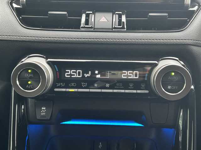 トヨタ ＲＡＶ４ X 島根県 2021(令3)年 6.4万km アティチュードブラックマイカ 登録時走行距離63978km/純正メーカーナビ/フルセグTV/クルーズコントロール（追従走行あり）/バックカメラ/コーナーセンサー前後/社外フルエアロ（ROWEN）/ブラインドスポットモニター/レーンキープアシスト/オートマチックハイビーム/LEDライト/ハーフレザーシート/デジタルインナーミラードラレコ付き/社外ドライブレコーダー/純正アルミホイール/純正フロアマット/ウィンカーミラー/ETC/プッシュスタート/保証書/取扱説明書