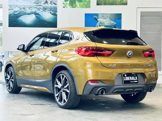 ＢＭＷ Ｘ２ xDrive20i MスポーツX 大阪府 2018(平30)年 2.4万km ガルバニックゴールドメタリック ワンオーナー/HUD/ACC/黒革/インテリジェントセーフティ/パワーシート/シートヒーター/Dシートメモリ/純正ナビ/TV/バックカメラ/純正20インチAW/LEDヘッドライト/電動リアゲート/ETC/ドラレコ