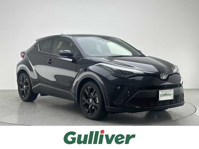 トヨタ Ｃ－ＨＲ G モード ネロセーフティプラスⅡ 兵庫県 2021(令3)年 4.5万km スパークリングブラックパールクリスタルシャイン 純正メモリナビ/（AM/FM/フルセグTV/Bluetooth）/バックカメラ/全方位カメラ/アダクティブクルーズコントロール/コーナーセンサー（前後）/横滑り防止装置/レーンキープアシスト/盗難防止装置/衝突軽減システム/カーテンエアバッグ/オートホールド/ブラインドスポットモニター/ハーフレザーシート/シートヒーター（D/N席）/LEDヘッドライト/オートライト/オートマチックハイビーム/ビルトインETC/ドライブレコーダー（前後）/純正18インチアルミホイール/純正フロアマット/スマートキー/スペアキー1本