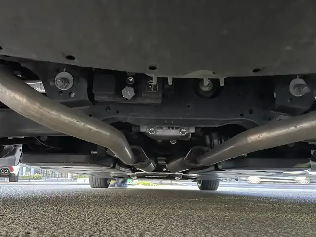 トヨタ クラウン ハイブリッド RS アドバンス 大阪府 2022(令4)年 3.6万km シルバーマイカM ワンオーナー/禁煙車/純正ナビ（12.3インチ）/（FM/AM・TV・DVD/CD・Bluetooth）/プリクラッシュセーフティー/クリアランスソナー/ブラインドスポットモニター/レーダークルーズコントロール/ロードサインアシスト/ドライブモード/（ノーマル・コンフォート・スポーツS・スポーツS＋・エコ）/純正18インチアルミホイール/ドライブレコーダー(前後)/ハンドルヒーター/シートヒーター/ブレーキホールド/USB端子X2/ETC2.0/本革巻きステアリング/取扱説明書/保証書