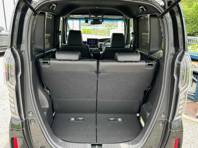 ホンダ Ｎ ＢＯＸ カスタム L ターボ 大阪府 2021(令3)年 3.3万km クリスタルブラックパール 純正８インチナビ/   フルセグTV/CD/DVD/Bluetooth/USB/バックモニター/衝突軽減ブレーキ/横滑り防止装置/コーナーセンサー/前席シートヒーター/両側パワースライドドア/レーダークルーズコントロール/レーンキープアシスト/パドルシフト/アイドリングストップ/オートマチックハイビーム/純正15インチアルミホイール/純正フロアマット/プッシュスタート/スマートキー/ＥＴＣ/ＬＥＤ/禁煙車