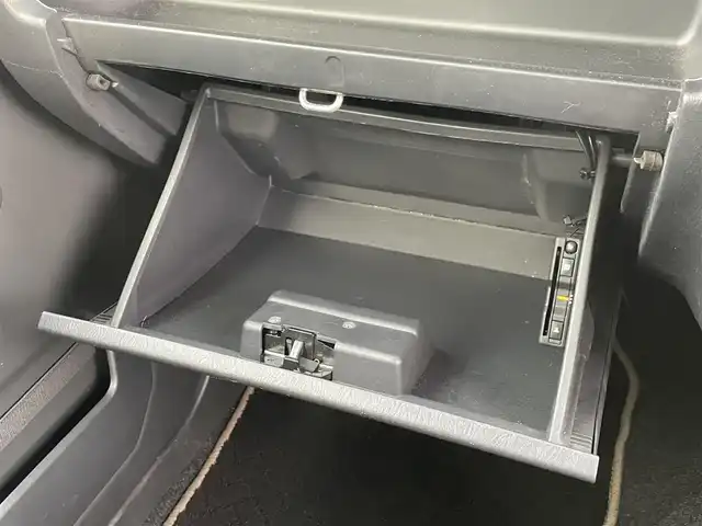 スズキ ジムニー ランドベンチャー 道央・札幌 2016(平28)年 4.6万km クールカーキPM ・４WD/・純正ナビ/　CD＆DVD＆BT＆TV/・シートヒーター/・ミラーヒーター/・社外マフラー/・ETC/・電動格納ミラー/・ステアリングスイッチ/・純正フロアマット/・ウィンカーミラー/・リモコンキー/・フォグライト/・スペアキー