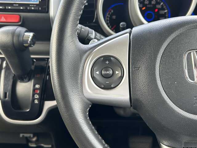 ホンダ Ｎ ＢＯＸ カスタム G ターボ Lパッケージ 島根県 2015(平27)年 6.9万km プレミアムホワイトパールⅡ CTBA/純正ナビ/CD/DVD/DTV/Bluetooth/バックカメラ/両側パワースライドドア/クルーズコントロール/ETC/ステアリングスイッチ/パドルシフト/HIDオートライト/純正フロアマット/ドアバイザー/純正アルミホイール/スマートキー/プッシュスタート