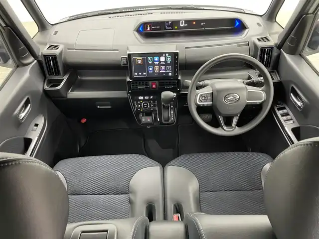 ダイハツ タント カスタム X 岡山県 2023(令5)年 1.3万km シャイニングホワイトパール 純正９型ディスプレイオーディオ　/【BT/HDMI接続/フルセグ/Carplay】/両側パワースライドドア　/シートヒーター　/ＬＥＤヘッドライト　/ＥＴＣ　/バックカメラ　　/コーナーセンサー前後/オートハイビーム　/アイドリングストップ/踏み間違い防止/オートブレーキホールド/後席サンシェイド/ステアリングスイッチ/ドアバイザー/新車保証書/取扱説明書/スペアキー×1