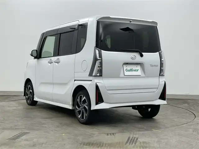 ダイハツ タント カスタム X 岡山県 2023(令5)年 1.3万km シャイニングホワイトパール 純正９型ディスプレイオーディオ　/【BT/HDMI接続/フルセグ/Carplay】/両側パワースライドドア　/シートヒーター　/ＬＥＤヘッドライト　/ＥＴＣ　/バックカメラ　　/コーナーセンサー前後/オートハイビーム　/アイドリングストップ/踏み間違い防止/オートブレーキホールド/後席サンシェイド/ステアリングスイッチ/ドアバイザー/新車保証書/取扱説明書/スペアキー×1