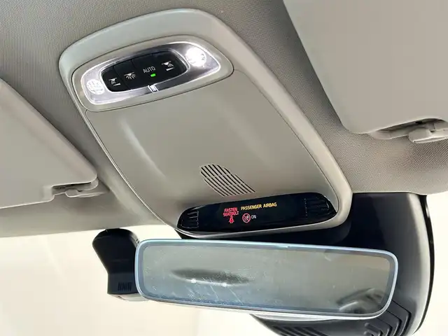 ボルボ Ｖ４０ T3 タックエディション 福岡県 2019(平31)年 3.5万km デニムブルーメタリック ナビ　/バックカメラ　/コーナーセンサー　/ＣＤ／ＤＶＤ　/ＡＣＣ　/ＢＳＭ　/レーンキープ　/衝突軽減Ｂ　/ハーフレザーシート　/シートヒーター　/スマートキー　/ＬＥＤヘッドライト　/純正１６インチＡＷ　/ＥＴＣ