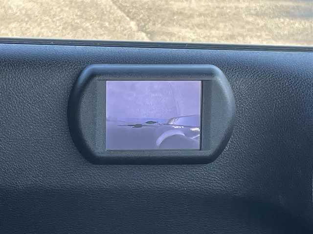 クライスラー・ジープ ジープ ラングラー アンリミテッド サハラ 道央・札幌 2012(平24)年 7.3万km ブラックフォレストグリーン ４WD/社外メモリーナビ/CD/DVD/BT/フルセグ/横滑り防止装置/クルーズコントロール/バックカメラ/サイドカメラ/ETC/トランスファレバー/ドライブレコーダー/革巻きステアリング/ステアリングリモコン/MTモード付AT/リモコンキー/ハロゲンヘッドライト/オートライト/フォグランプ/ヘッドライトレベライザー/ヒーテッドドアミラー/スペアキー/純正AW付冬タイヤ積込/265/65/R17/2019年/山8mm