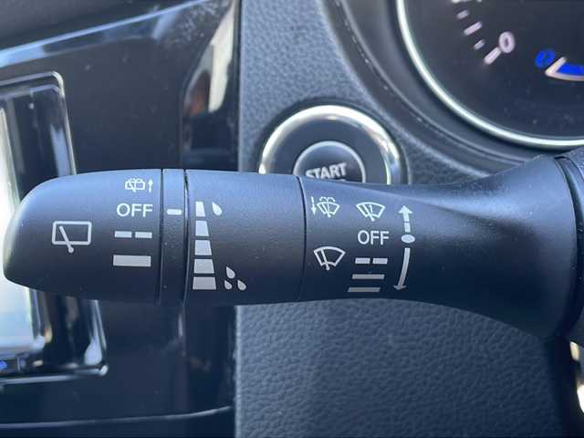 日産 エクストレイル ハイブリッド 20X エマージェンシーブレーキ 道東・釧路十勝 2015(平27)年 9.9万km ダイヤモンドブラック 純正ナビ /-BT/AM/FM/CD/TV/衝突軽減システム /バックカメラ /コーナーセンサー前後 /ルーフレール/LEDヘッドライト /スマートキー /D席N席シートヒーター /ETC /ダウンヒルアシストコントロール /４WD /スペアキー