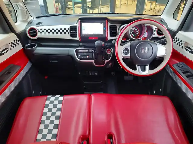 ホンダ Ｎ ＢＯＸ スラッシュ G Lインテリアカラーパッケージ 東京都 2016(平28)年 5.3万km クリスタルブラックパール ダイナースタイル/あんしんパッケージ/・シティブレーキアクティブシステム/・サイドエアバッグ/・カーテンエアバッグ/モード切替ステアリング/プッシュスタート/純正ナビ/フルセグTV/バックカメラ/ETC/ドライブレコーダー/赤革シート/ベンチシート/HIDヘッドライト/オートライト/ドアバイザー/スマートキー