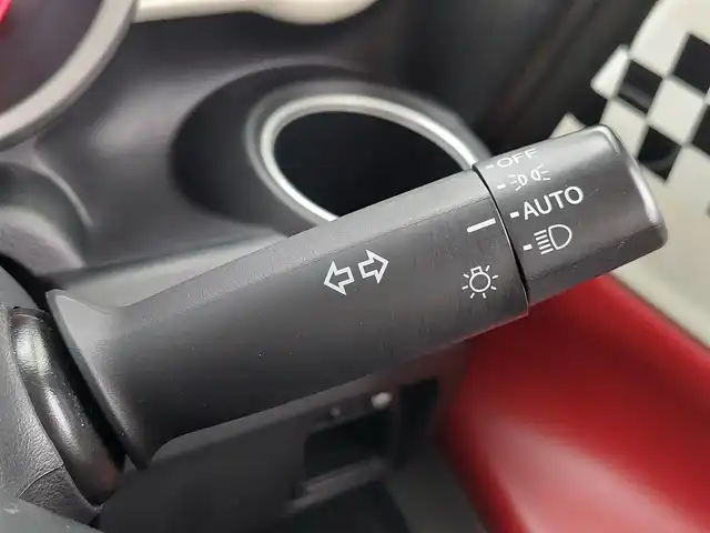 ホンダ Ｎ ＢＯＸ スラッシュ G Lインテリアカラーパッケージ 東京都 2016(平28)年 5.3万km クリスタルブラックパール ダイナースタイル/あんしんパッケージ/・シティブレーキアクティブシステム/・サイドエアバッグ/・カーテンエアバッグ/モード切替ステアリング/プッシュスタート/純正ナビ/フルセグTV/バックカメラ/ETC/ドライブレコーダー/赤革シート/ベンチシート/HIDヘッドライト/オートライト/ドアバイザー/スマートキー