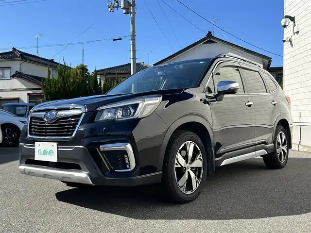 スバル フォレスター ハイブリッド アドバンス 山形県 2018(平30)年 8万km クリスタルブラックシリカ 禁煙車/4WD/純正SDナビ/・TV/AM/FM/DVD/Bluetooth/全車速追従機能クルーズコントロール/アクティブレーンキープアシスト/プリクラッシュブレーキ/先行車発進お知らせ/AT誤発進抑制制御/車線逸脱警報/横滑り防止装置/LEDヘッドライト/オートライト/フロントフォグランプ/ドライブレコーダー/電動パーキングブレーキ/ハーフレザーシート/パワーシート（D/N席）/シートヒーター（D/N席）/純正フロアマット/純正ドアバイザー/ETC