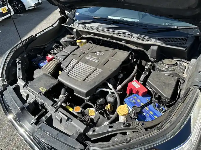 スバル フォレスター ハイブリッド アドバンス 山形県 2018(平30)年 8万km クリスタルブラックシリカ 禁煙車/4WD/純正SDナビ/・TV/AM/FM/DVD/Bluetooth/全車速追従機能クルーズコントロール/アクティブレーンキープアシスト/プリクラッシュブレーキ/先行車発進お知らせ/AT誤発進抑制制御/車線逸脱警報/横滑り防止装置/LEDヘッドライト/オートライト/フロントフォグランプ/ドライブレコーダー/電動パーキングブレーキ/ハーフレザーシート/パワーシート（D/N席）/シートヒーター（D/N席）/純正フロアマット/純正ドアバイザー/ETC