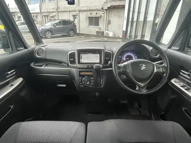 スズキ スペーシア カスタム Z ターボ 佐賀県 2017(平29)年 6.6万km ブリスクブルーM 衝突軽減ブレーキ/クルーズコントロール/車線逸脱警報/純正ナビ/・TV/CD/DVD/BT/アラウンドビューモニター/前方ドライブレコーダー(DRV-240)/純正15インチAW/運転席ヒートシーター/パドルシフト/ワンタッチパワースライド/LEDヘッドライト/オートライト/ETC/プッシュスタート/フロアマット/スペアキー×1/取扱説明書/保証書