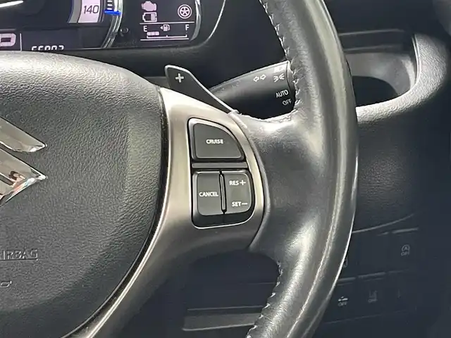 スズキ スペーシア カスタム Z ターボ 佐賀県 2017(平29)年 6.6万km ブリスクブルーM 衝突軽減ブレーキ/クルーズコントロール/車線逸脱警報/純正ナビ/・TV/CD/DVD/BT/アラウンドビューモニター/前方ドライブレコーダー(DRV-240)/純正15インチAW/運転席ヒートシーター/パドルシフト/ワンタッチパワースライド/LEDヘッドライト/オートライト/ETC/プッシュスタート/フロアマット/スペアキー×1/取扱説明書/保証書