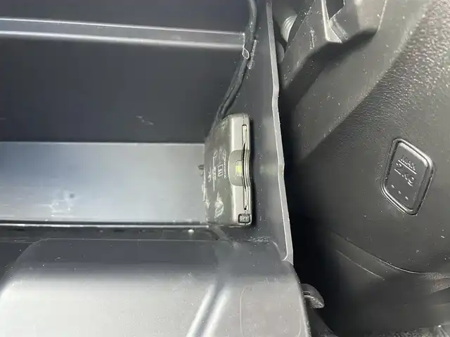 スズキ スペーシア カスタム Z ターボ 佐賀県 2017(平29)年 6.6万km ブリスクブルーM 衝突軽減ブレーキ/クルーズコントロール/車線逸脱警報/純正ナビ/・TV/CD/DVD/BT/アラウンドビューモニター/前方ドライブレコーダー(DRV-240)/純正15インチAW/運転席ヒートシーター/パドルシフト/ワンタッチパワースライド/LEDヘッドライト/オートライト/ETC/プッシュスタート/フロアマット/スペアキー×1/取扱説明書/保証書