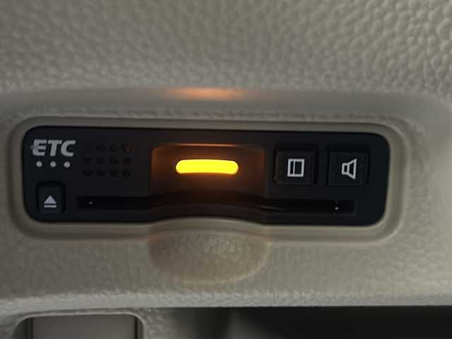 ホンダ Ｎ ＢＯＸ G EX ホンダセンシング 福島県 2018(平30)年 2万km ルナシルバーM /禁煙車//４WD//ディーラーSDナビ//Bluetooth//フルセグテレビ//スマートキー//プッシュスタート//アダプティブクルーズコントロール//衝突被害軽減システム//横滑り防止装置//コーナーセンサー(前のみ)//レーンキープアシスト//ビルトインETC//バックカメラ//USB端子//純正フロアマット//シートヒーター(D/N席)//片側パワースライドドア//盗難防止装置//オートライト//LEDヘッドライト//カーテンエアバック//ドアバイザー//サンシェード