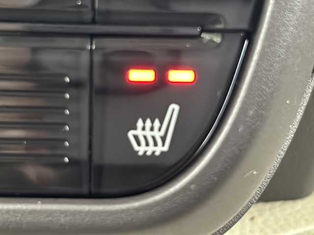 ホンダ Ｎ ＢＯＸ G EX ホンダセンシング 福島県 2018(平30)年 2万km ルナシルバーM /禁煙車//４WD//ディーラーSDナビ//Bluetooth//フルセグテレビ//スマートキー//プッシュスタート//アダプティブクルーズコントロール//衝突被害軽減システム//横滑り防止装置//コーナーセンサー(前のみ)//レーンキープアシスト//ビルトインETC//バックカメラ//USB端子//純正フロアマット//シートヒーター(D/N席)//片側パワースライドドア//盗難防止装置//オートライト//LEDヘッドライト//カーテンエアバック//ドアバイザー//サンシェード