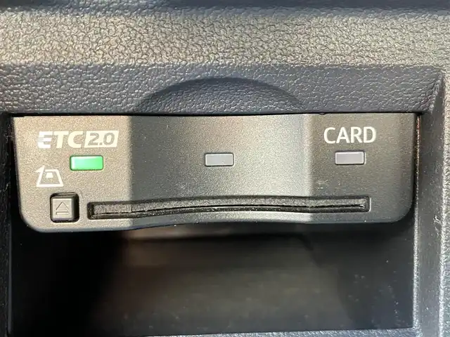 アウディ Ａ１ SB 25TFSI Sライン 静岡県 2021(令3)年 2.5万km ミトスブラックメタリック コンビニエンスパッケージ/・アドバンストキー/・リヤビューカメラ/・アウディパーキングシステム/・デラックスオートマチックエアコンディショナー/・シートヒーター/MMIナビ/(Bluetooth/USB/フルセグ/AM/FM)/ACC/ブラインドスポットモニター/バックカメラ/LEDライト/ETC2.0/純正17インチアルミホイール/ドライブレコーダー/純正フロアマット/取扱説明書