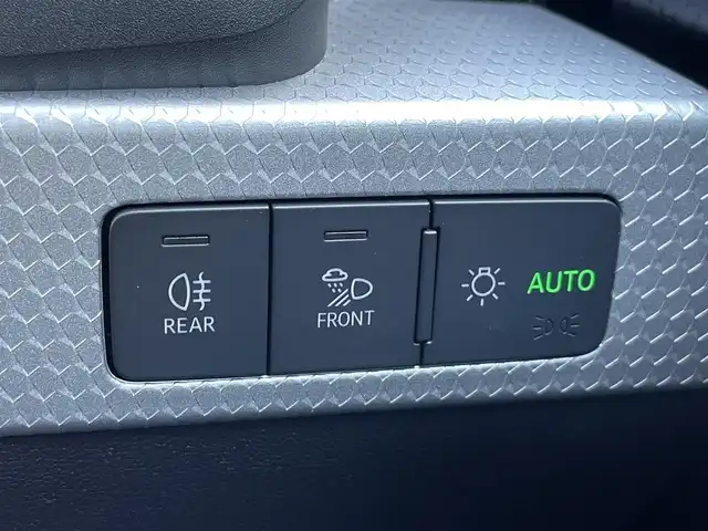 アウディ Ａ１ SB 25TFSI Sライン 静岡県 2021(令3)年 2.5万km ミトスブラックメタリック コンビニエンスパッケージ/・アドバンストキー/・リヤビューカメラ/・アウディパーキングシステム/・デラックスオートマチックエアコンディショナー/・シートヒーター/MMIナビ/(Bluetooth/USB/フルセグ/AM/FM)/ACC/ブラインドスポットモニター/バックカメラ/LEDライト/ETC2.0/純正17インチアルミホイール/ドライブレコーダー/純正フロアマット/取扱説明書