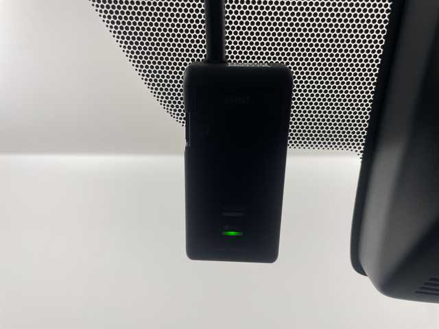 トヨタ シエンタ G クエロ 埼玉県 2018(平30)年 2.8万km ホワイトパールクリスタルシャイン 純正ナビ/　(Bluetooth/CD/DVD/FM/AM)/フルセグテレビ/バックカメラ/ビルトインETC/前方ドライブレコーダー/両側パワースライドドア/ハーフレザーシート/衝突被害軽減ブレーキ/車線逸脱警報/クリアランスソナー/オートハイビーム/オートLEDライト/フォグランプ/プッシュスタート/アイドリングストップ/社外15インチアルミホイール