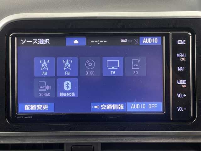 トヨタ シエンタ G クエロ 埼玉県 2018(平30)年 2.8万km ホワイトパールクリスタルシャイン 純正ナビ/　(Bluetooth/CD/DVD/FM/AM)/フルセグテレビ/バックカメラ/ビルトインETC/前方ドライブレコーダー/両側パワースライドドア/ハーフレザーシート/衝突被害軽減ブレーキ/車線逸脱警報/クリアランスソナー/オートハイビーム/オートLEDライト/フォグランプ/プッシュスタート/アイドリングストップ/社外15インチアルミホイール
