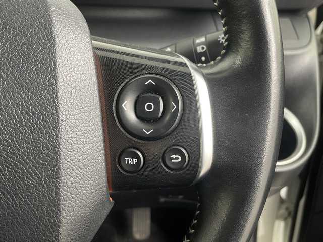 トヨタ シエンタ G クエロ 埼玉県 2018(平30)年 2.8万km ホワイトパールクリスタルシャイン 純正ナビ/　(Bluetooth/CD/DVD/FM/AM)/フルセグテレビ/バックカメラ/ビルトインETC/前方ドライブレコーダー/両側パワースライドドア/ハーフレザーシート/衝突被害軽減ブレーキ/車線逸脱警報/クリアランスソナー/オートハイビーム/オートLEDライト/フォグランプ/プッシュスタート/アイドリングストップ/社外15インチアルミホイール