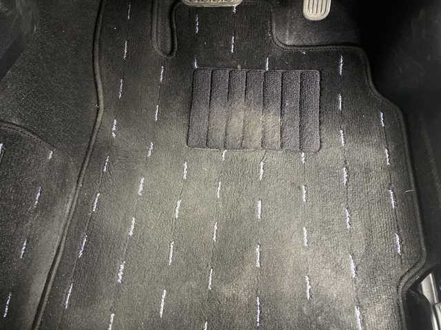 トヨタ シエンタ G クエロ 埼玉県 2018(平30)年 2.8万km ホワイトパールクリスタルシャイン 純正ナビ/　(Bluetooth/CD/DVD/FM/AM)/フルセグテレビ/バックカメラ/ビルトインETC/前方ドライブレコーダー/両側パワースライドドア/ハーフレザーシート/衝突被害軽減ブレーキ/車線逸脱警報/クリアランスソナー/オートハイビーム/オートLEDライト/フォグランプ/プッシュスタート/アイドリングストップ/社外15インチアルミホイール