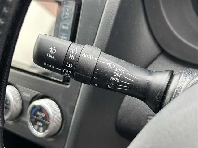 スバル インプレッサ ＸＶ ハイブリッド 2．0i－L 道北・旭川 2013(平25)年 8.2万km サテンホワイトパール (株)IDOMが運営する【じしゃロン旭川店】の自社ローン専用車両になります。こちらは現金またはオートローンご利用時の価格です。自社ローンご希望の方は別途その旨お申付け下さい/　/・純正ナビ（CD/DVD/HDD/SD/BT/フルセグ）/・ETC/・クルーズコントロール/・パドルシフト/・両席パワーシート/・フォグランプ/・スマートキー２個/・取扱説明書