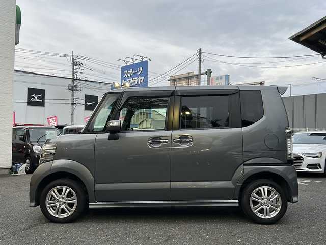 ホンダ Ｎ ＢＯＸ カスタム G Lパッケージ 埼玉県 2012(平24)年 4.8万km ポリッシュドメタルメタリック 登録時走行距離47236km/4WD/Lパッケージ/ナビ装着スペシャルパッケージ/純正HDDナビゲーション/（CD/DVD）/フルセグテレビ /バックカメラ/純正14インチアルミイール/両側電動スライドドア/HIDヘッドライト/フォグランプ/オートライト/ETC/電動格納ミラー/ドアバイザー/プッシュスタート/スマートキー/アイドリングストップ/新車保証書/取扱説明書