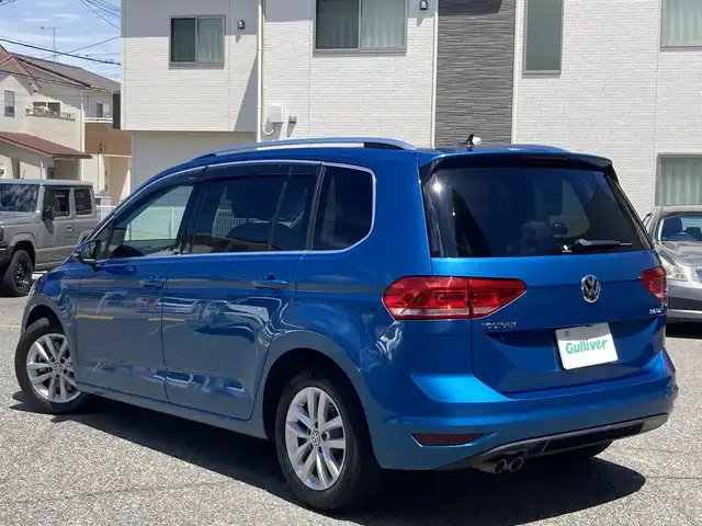 フォルクスワーゲン ゴルフ トゥーラン TDI コンフォートライン 兵庫県 2019(平31)年 2.6万km 青 純正メモリーナビ/フルセグTV/CD/DVD/Bluetooth/SD/FM/AM/バックカメラ/ビルトインETC2.0/GPSレーダー探知機/プリクラッシュブレーキシステム/アダプティブクルーズコントロール/パドルシフト/LEDヘッドライト/オートライト/ステアリングスイッチ/ルーフレール/パドルシフト/オートホールド/電格ミラー/ドアバイザー/純正フロアマット/革巻きステアリング/ISOFIX/アイドリングストップ/横滑り防止装置/スペアキー1本/新車時保証書/取扱説明書