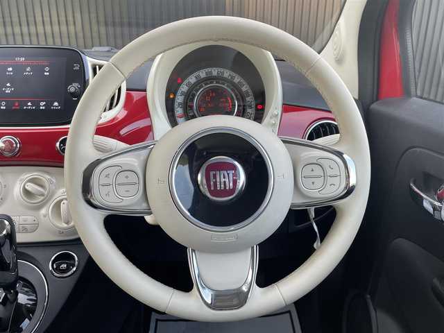 フィアット ５００ 1．2 ポップ 福岡県 2021(令3)年 4.5万km 赤 クルーズコントロール/Ｕ－ｕｃｏｎｎｅｃｔ　/Ａｐｐｌｅｃａｒｐｌａｙ/ａｎｄｒｏｉｄａｕｔｏ　/Ｂｌｕｅｔｏｏｔｈ　/バックカメラ　/白ハーフレザーシート　/ステアリングスイッチ　/スペアタイヤ　/新車保証書/ＥＴＣ