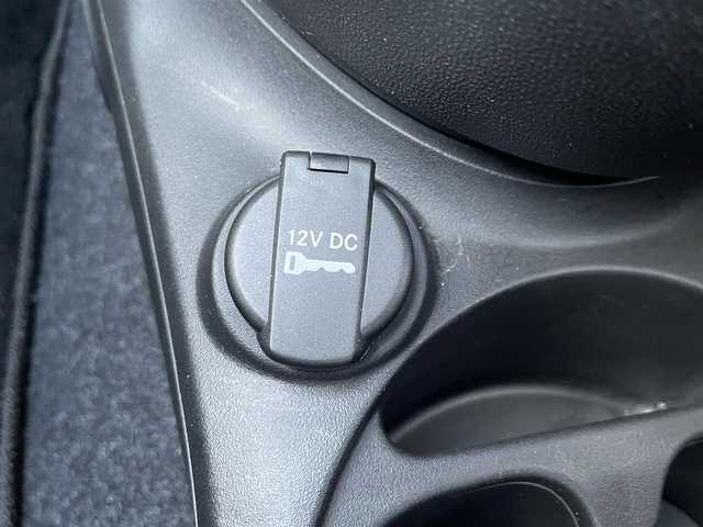 フィアット ５００ 1．2 ポップ 福岡県 2021(令3)年 4.5万km 赤 クルーズコントロール/Ｕ－ｕｃｏｎｎｅｃｔ　/Ａｐｐｌｅｃａｒｐｌａｙ/ａｎｄｒｏｉｄａｕｔｏ　/Ｂｌｕｅｔｏｏｔｈ　/バックカメラ　/白ハーフレザーシート　/ステアリングスイッチ　/スペアタイヤ　/新車保証書/ＥＴＣ