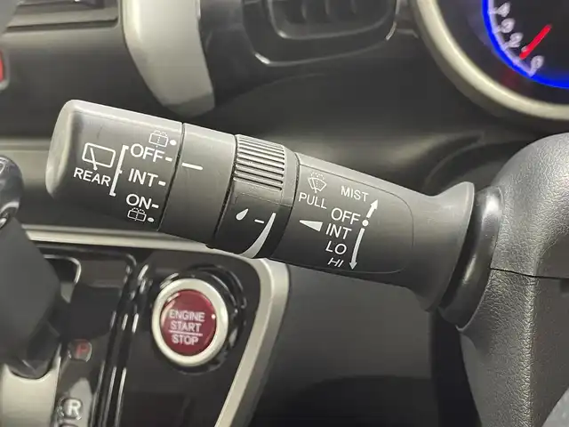 ホンダ Ｎ ＢＯＸ カスタム ターボ SSパッケージ 群馬県 2015(平27)年 2.7万km スマートブラック 衝突軽減　社外７型ナビ　両側パワースライドドア　　バックカメラ　ＨＩＤオートヘッドライト　前後ドライブレコーダー　純正１５インチアルミホイール　クルーズコントロール　ＥＴＣパドルシフト　ＡＢＳ　禁煙車