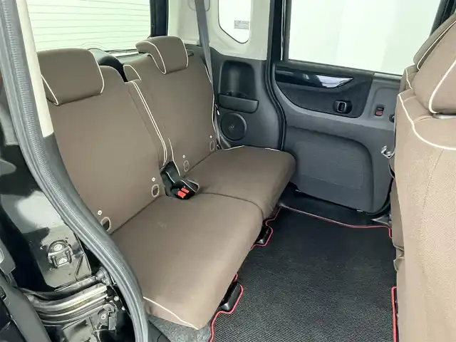 ホンダ Ｎ ＢＯＸ カスタム ターボ SSパッケージ 群馬県 2015(平27)年 2.7万km スマートブラック 衝突軽減　社外７型ナビ　両側パワースライドドア　　バックカメラ　ＨＩＤオートヘッドライト　前後ドライブレコーダー　純正１５インチアルミホイール　クルーズコントロール　ＥＴＣパドルシフト　ＡＢＳ　禁煙車