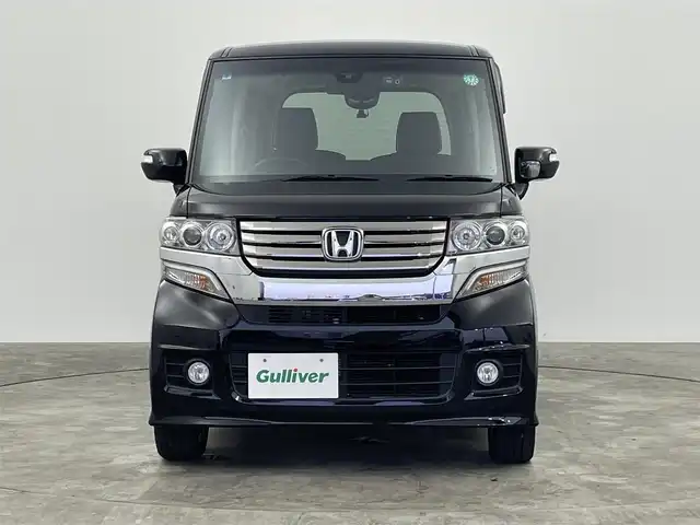 ホンダ Ｎ ＢＯＸ カスタム ターボ SSパッケージ 群馬県 2015(平27)年 2.7万km スマートブラック 衝突軽減　社外７型ナビ　両側パワースライドドア　　バックカメラ　ＨＩＤオートヘッドライト　前後ドライブレコーダー　純正１５インチアルミホイール　クルーズコントロール　ＥＴＣパドルシフト　ＡＢＳ　禁煙車