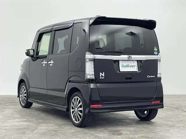 ホンダ Ｎ ＢＯＸ カスタム ターボ SSパッケージ 群馬県 2015(平27)年 2.7万km スマートブラック 衝突軽減　社外７型ナビ　両側パワースライドドア　　バックカメラ　ＨＩＤオートヘッドライト　前後ドライブレコーダー　純正１５インチアルミホイール　クルーズコントロール　ＥＴＣパドルシフト　ＡＢＳ　禁煙車