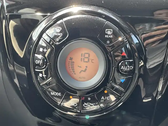 日産 ノート e－パワー X 香川県 2017(平29)年 2.9万km プレミアムコロナオレンジ 登録時走行距離：28757km/ディーラー純正SDナビ/　CD DVD BT フルセグTV/デジタルインナーミラー/全方位カメラ/エマージェンシーブレーキ/レーンキープアシスト/横滑り防止装置/LEDヘッドライト/オートライト/純正ドライブレコーダー/ETC/ステアリングスイッチ/プッシュスタート/インテリジェントキー