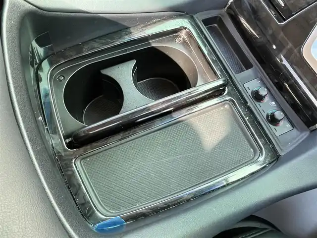 トヨタ アルファード S Cパッケージ 宮崎県 2020(令2)年 6.7万km ブラック 〇ツインムーンルーフ/〇9インチディスプレイオーディオ/〇フルセグTV/〇両側パワースライドドア/〇パワーバックドア/〇バックカメラ/〇ビルトインETC/〇ドライブレコーダー/〇リアシートエンターテインメントシステム/〇レーダークルーズコントロール/〇コーナーセンサー/〇セーフティセンス/〇インテリジェントクリアランスソナー/〇三眼LEDヘッドランプ/〇LEDフロントフォグランプ/〇革巻きコンビステアリングホイール/〇ステアリングヒーター/〇ブラック合皮シート/〇パワーシート/〇シートヒーター/エアシート/〇純正18インチアルミホイール/〇TRDエアロ(F)/〇モデリスタエアロ(S/R)/〇スマートエントリー/プッシュスタートシステム/〇禁煙車