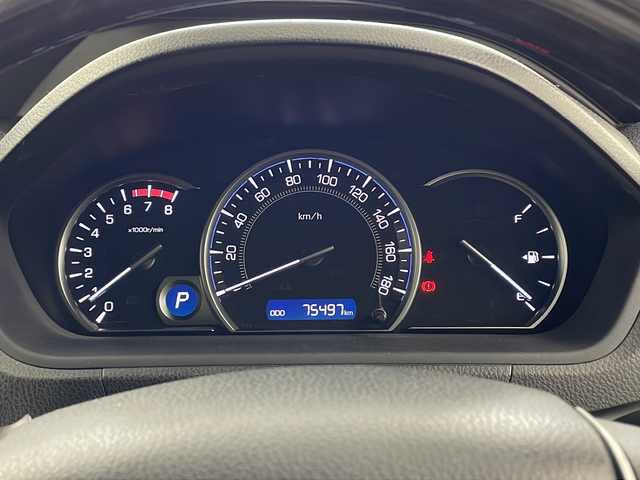 トヨタ エスクァイア Gi 兵庫県 2015(平27)年 7.6万km ホワイトパールクリスタルシャイン ・純正9インチSDナビ＆フルセグ＆BT＆DV/・バックカメラ/・両側パワースライドドア/・ビルトインETC/・社外前方ドライブレコーダー/・合皮シート/・前席シートヒーター/・革巻きステアリング/・ステアリングリモコン/・LEDヘッドライト/・フォグ/・オートライト/・オートマチックハイビーム/・2列目サンシェード/・クルーズコントロール/・スマートキー/・プッシュスタート/・純正15インチアルミホイール/・横滑り防止装置/・アイドリングストップ/・純正フロアマット