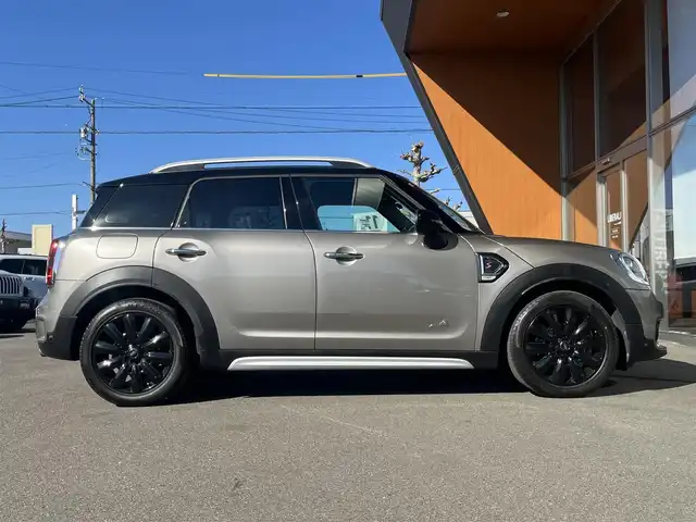 ＭＩＮＩ ミニ クロスオーバー クーパー SD オール4 岐阜県 2019(令1)年 3.6万km グレー ワンオーナー/4WD/アクティブクルーズコントロール/純正ナビ/リアビューカメラ/ルーフレール/パワーテールゲート/前席シートヒーター/前後ドライブレコーダー/ETC内蔵ルームミラー/LEDヘッドライト/パークディスタンスコントロール/純正１８インチアルミホイール